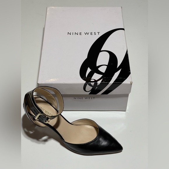 Authentic Nine West Black Ankle Strap Stiletto (comes with box) - Picture 2 of 3